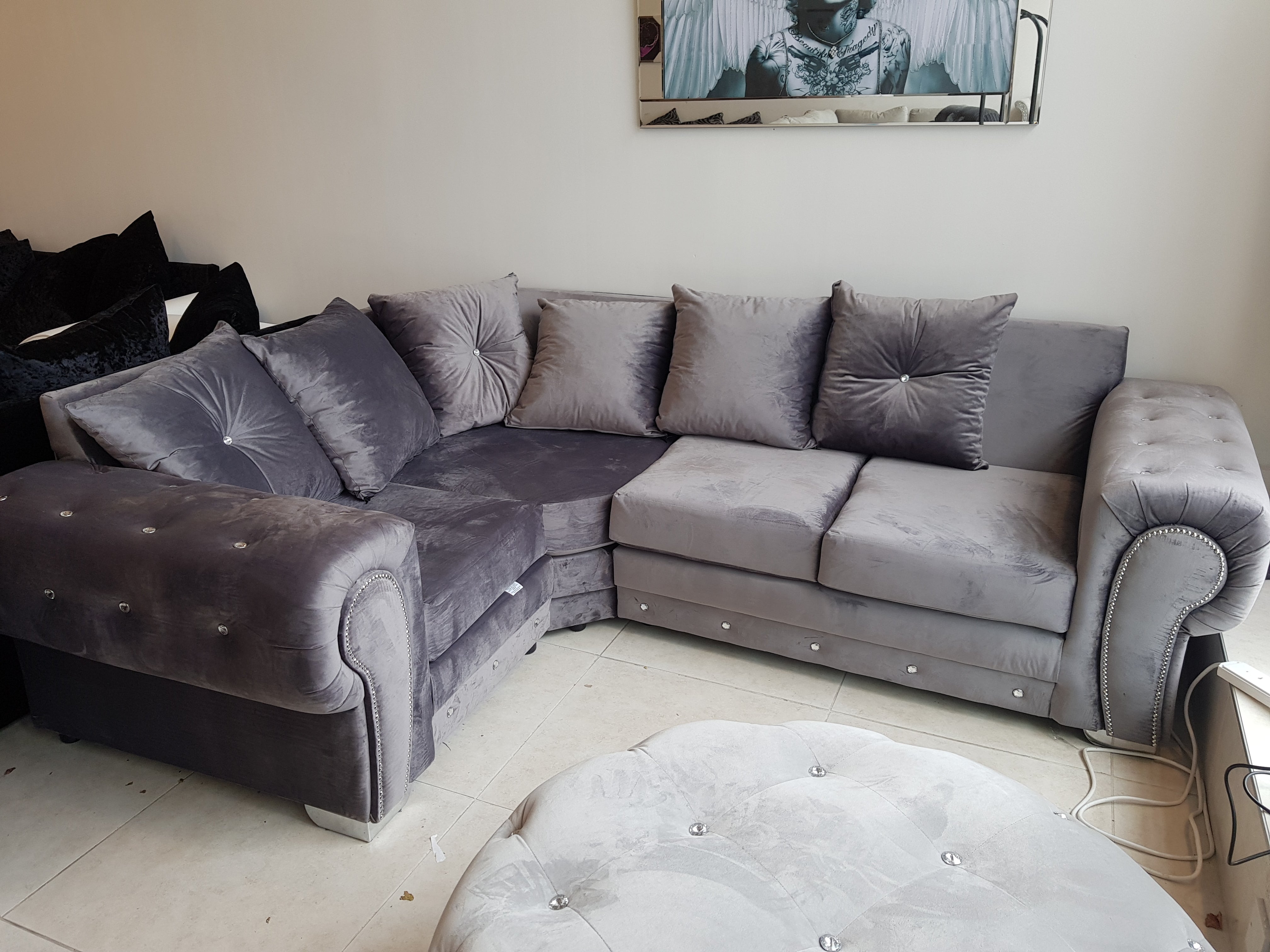 Plush grey corner deals sofa