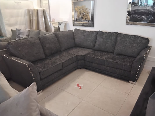2c2 Essex sofa